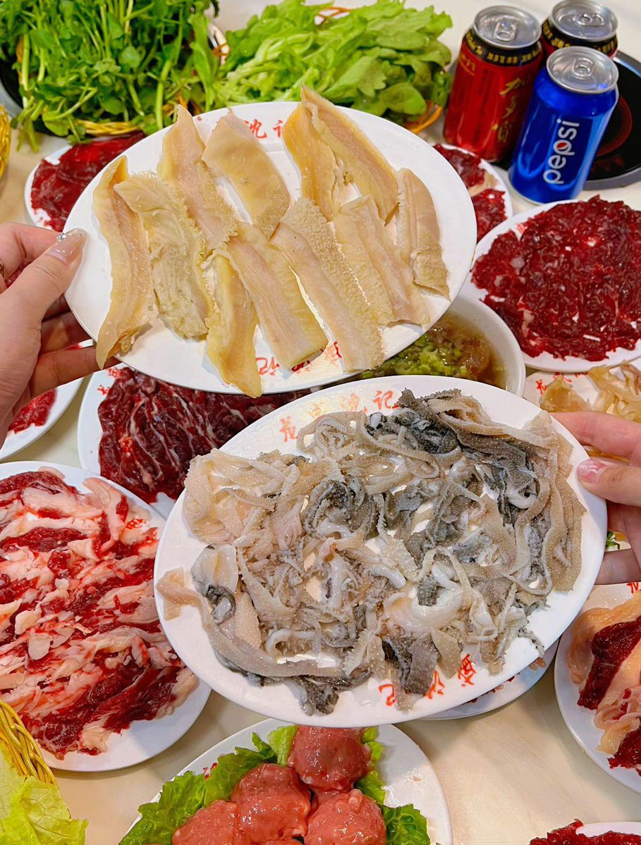 Douglas Walker tweet media