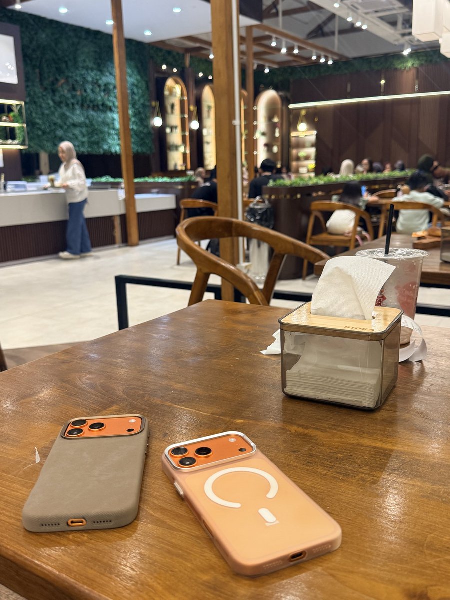 NewcoupleMlg tweet media