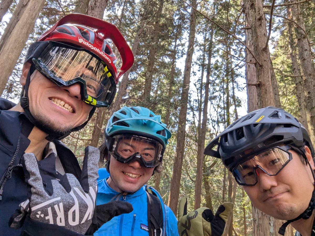 konatarow's tweet image. 山最高👍  #MTB
ちょっ速パイセンと遭遇して楽しかったよ～︎✨