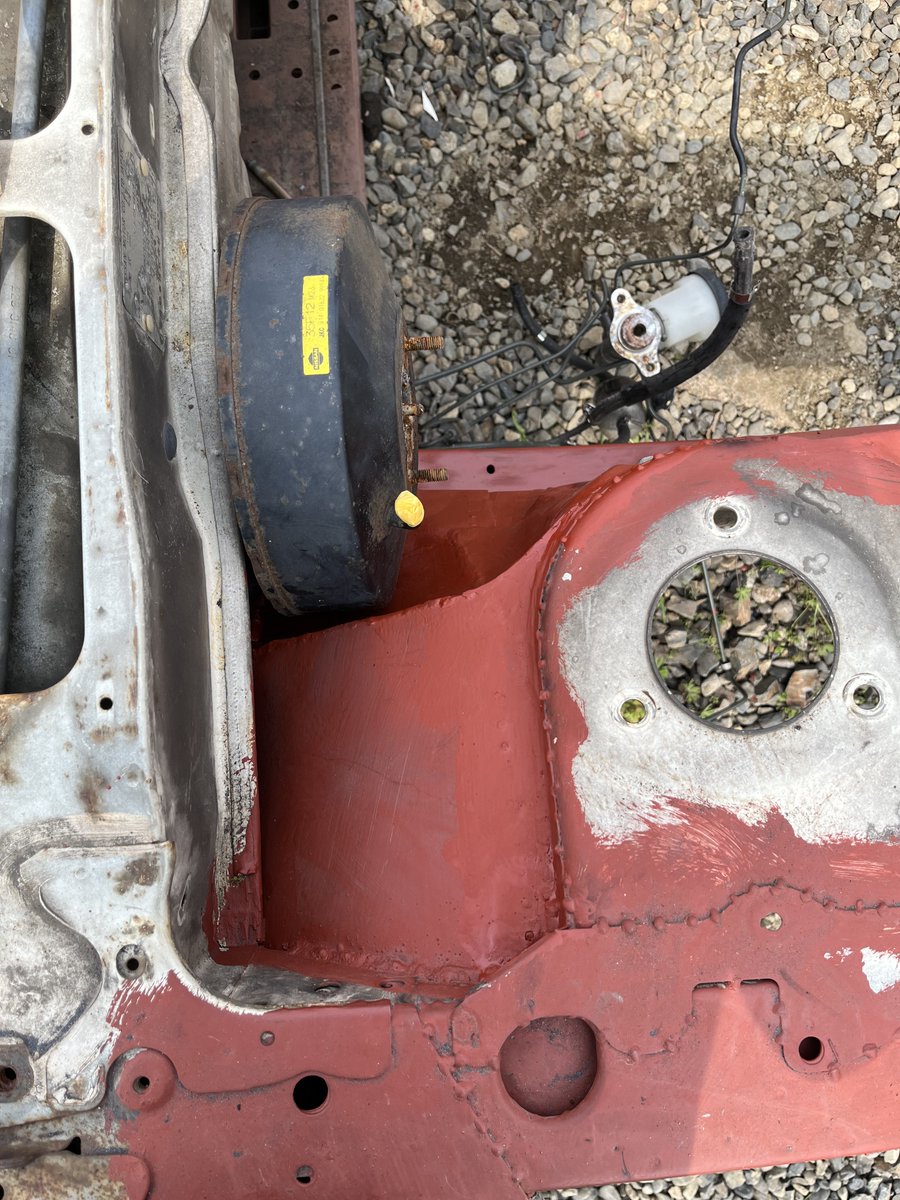 ゆーと tweet media