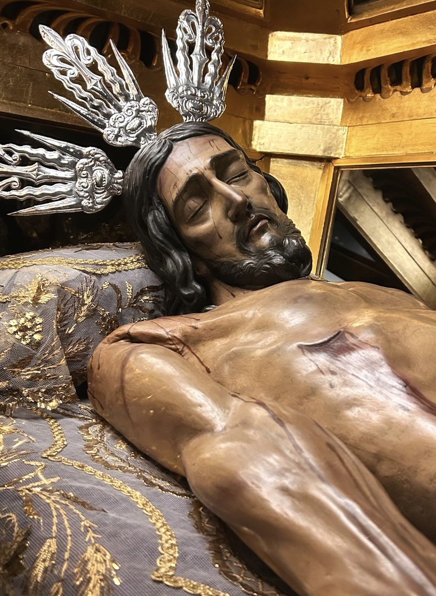 SoledadAlbaida's tweet photo. 𝐕𝐈𝐄𝐑𝐍𝐄𝐒 𝐒𝐀𝐍𝐓𝐎 𝟐𝟎𝟐𝟔
El Santísimo Cristo de los Afligidos entronizado en su imponente paso procesional de cara al próximo Viernes Santo. https://t.co/Oav0A0w1Wi