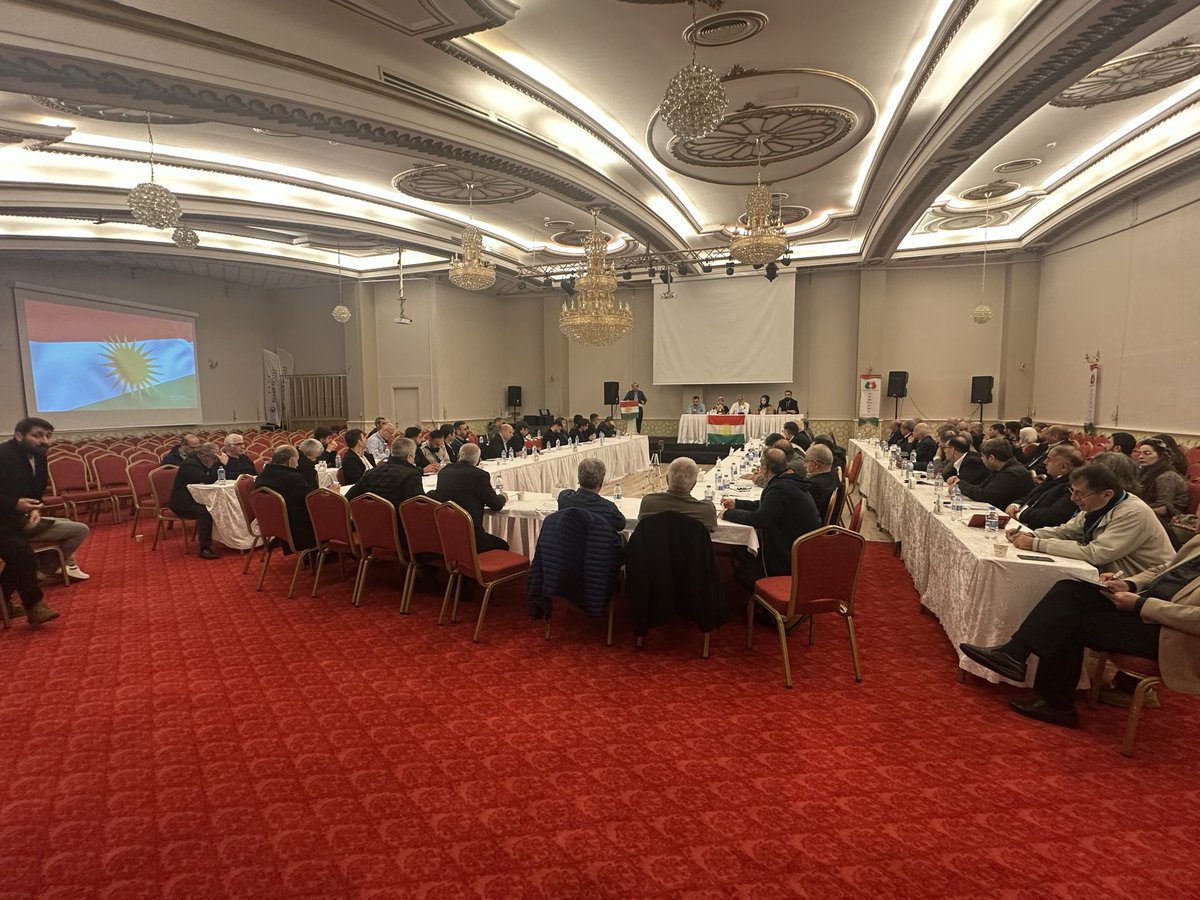 Ma’z Êst tweet media