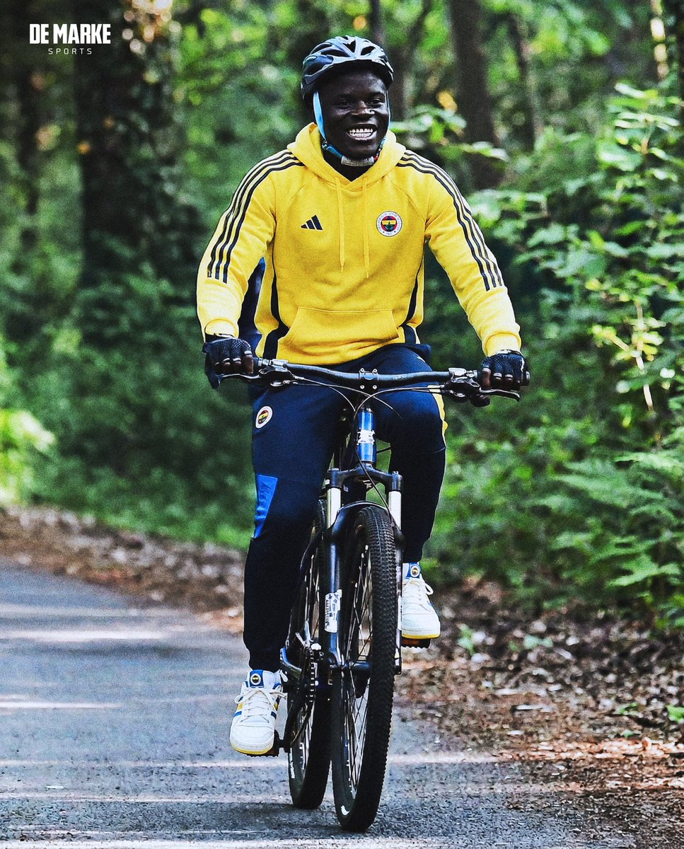 De Marke Sports tweet media