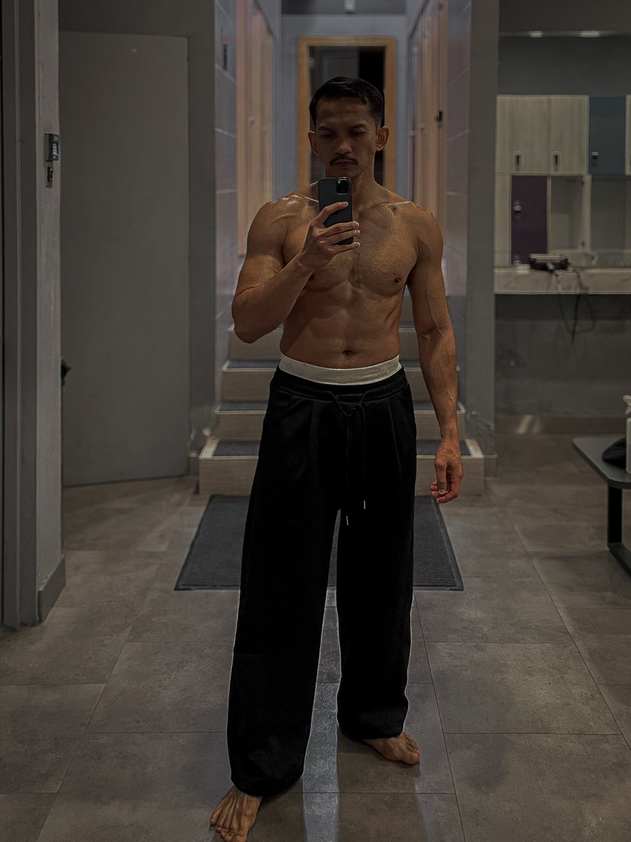 nicezam's tweet photo. Raya ke-9
Progress over Perfection https://t.co/3z5ts0lvPC