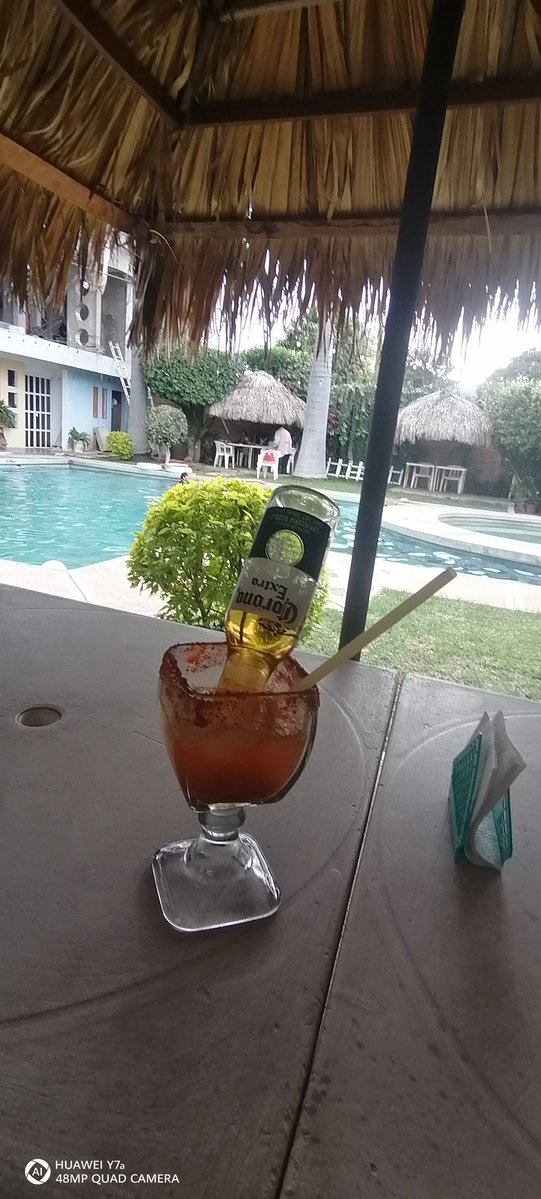 Andrea y Luis tweet media