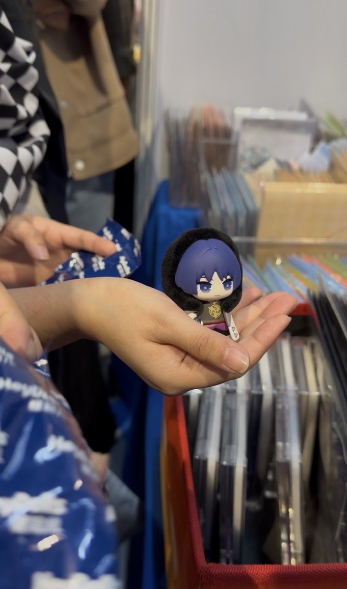 aezer_official's tweet photo. Pulled the RARE/SECRET Scaramouche Fatui figure at our booth!!! Come and pull for your fave Fatui now!

📍 Aezer Booth EI03

#CosplayCarnival2026 #CosplayPH #TatakAezer #FatuiBlindbox https://t.co/qNaSqJGrNG