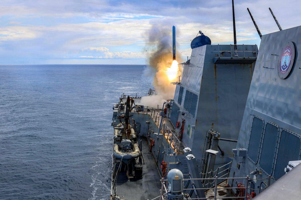 Le Parisien tweet media