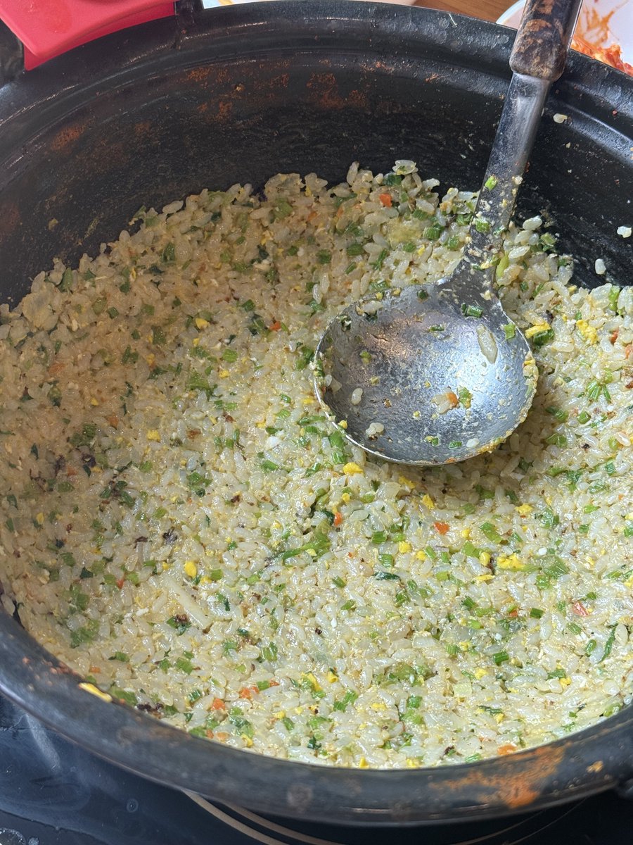 한입이 tweet media