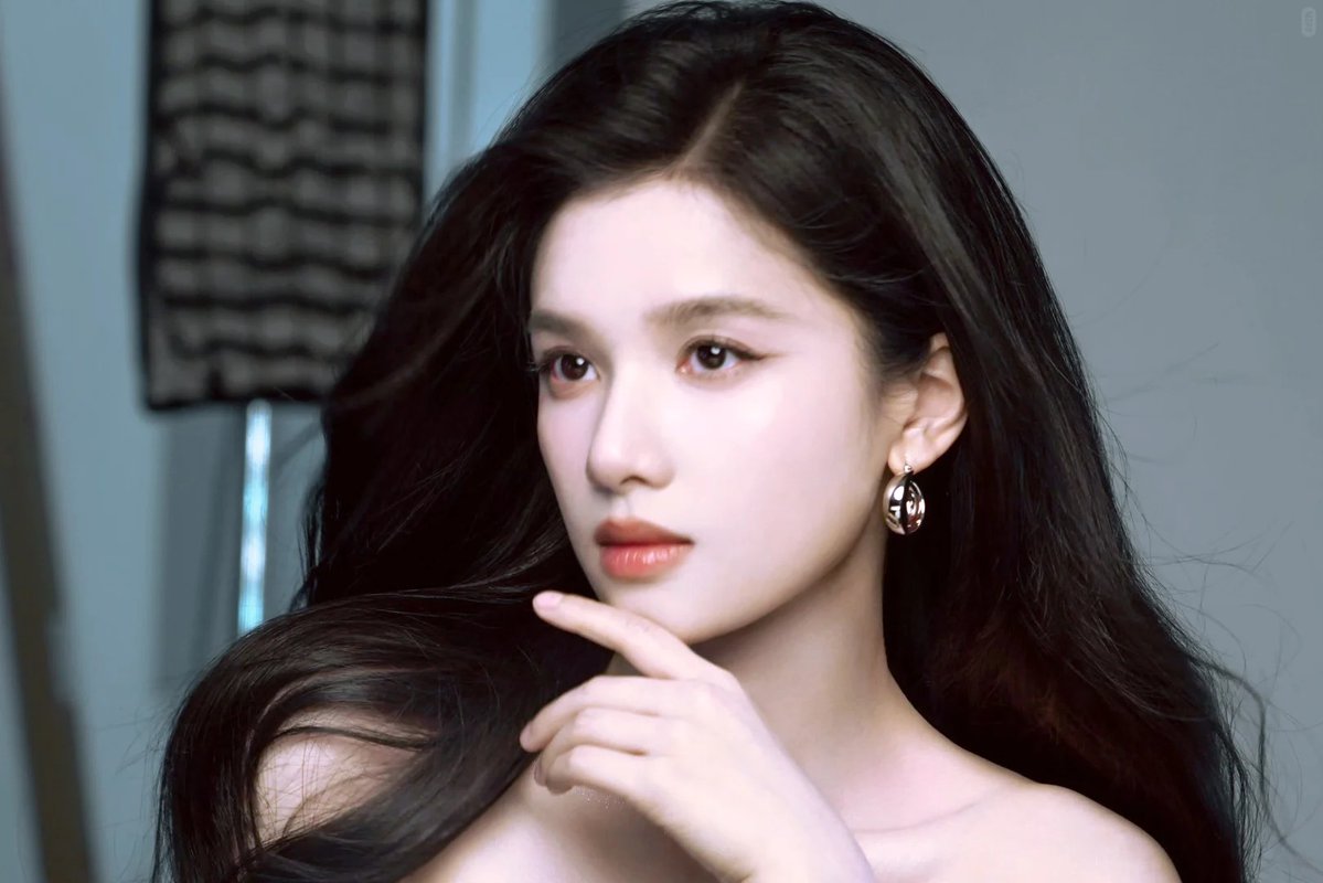 𝖟𝖆𝖟𝖆 tweet media