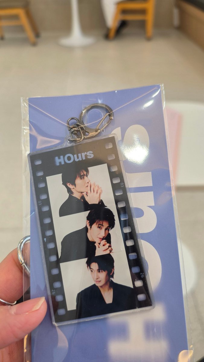 매력호이 tweet media