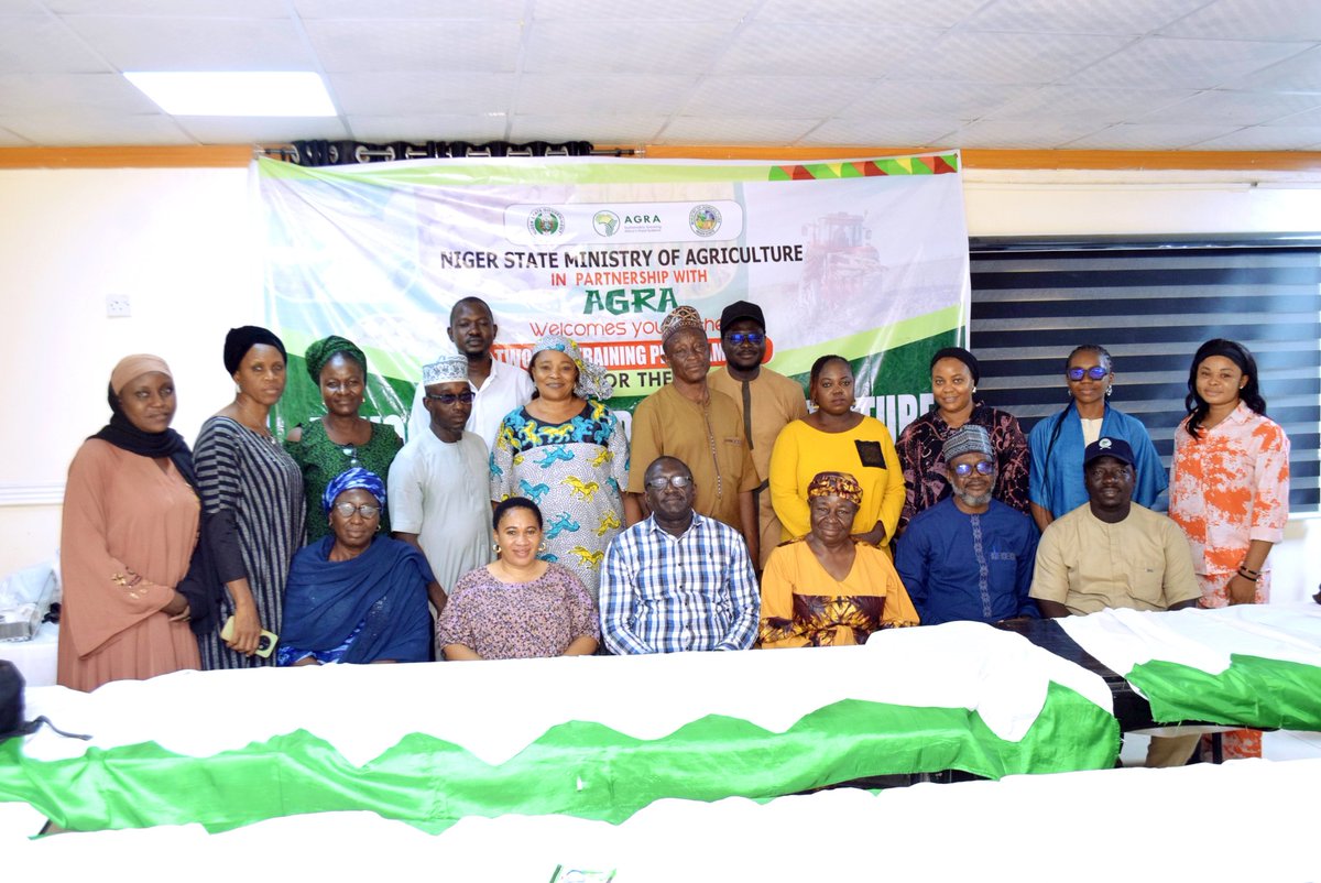 NSMoAOfficial's tweet photo. We successfully held a 2-day training on Advocacy for Agricultural Policy Implementation in Niger State.

✔️ Advocacy Group established
✔️ Stakeholders trained
✔️ Strategy developed

Driving accountability, investment &amp; inclusion for women &amp; youth in agriculture.

#AgriFoodSystem https://t.co/o4tTzGjLR0