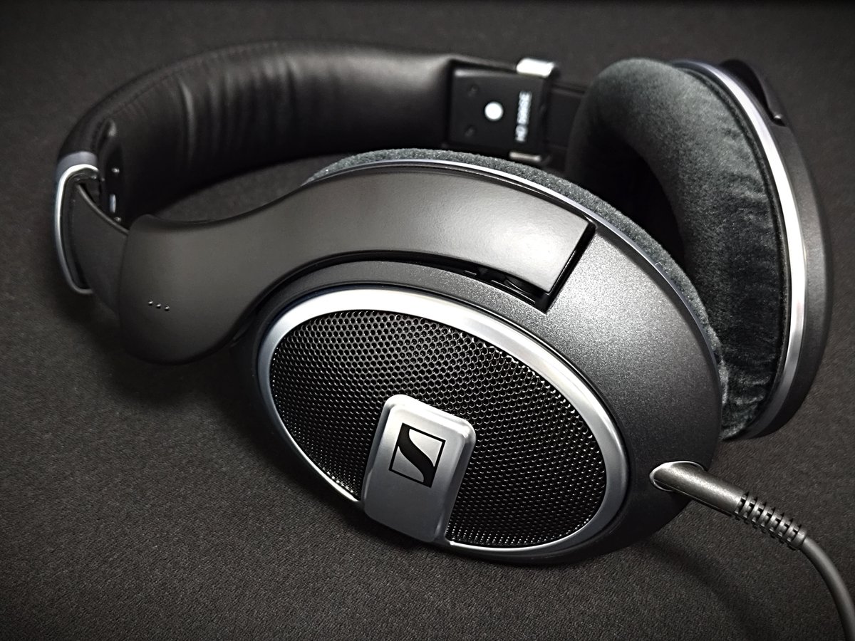 はむはむ tweet media