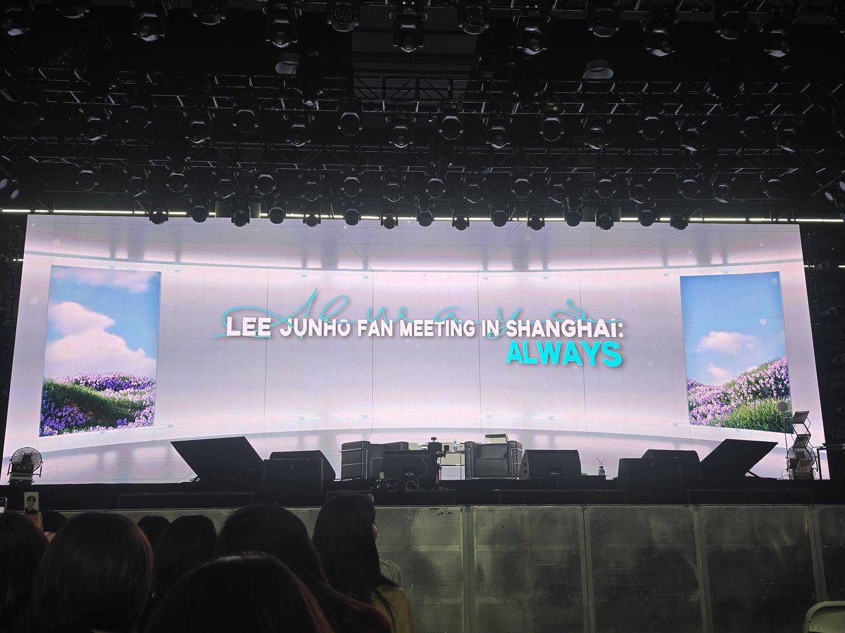 잊뿌내기★ tweet media