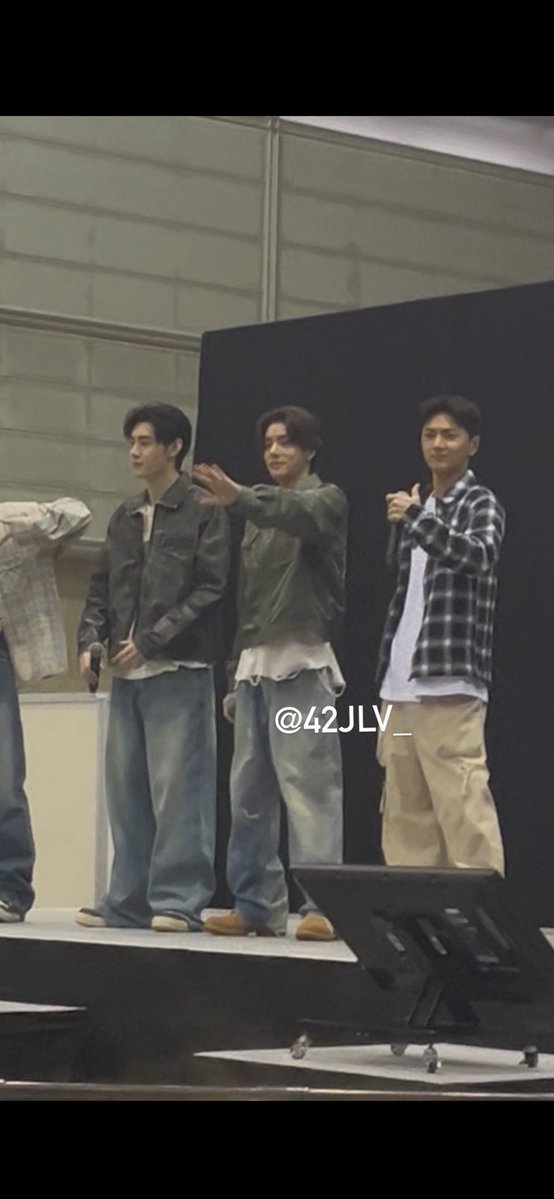 つき☾ ⋆⁺₊⋆ tweet media