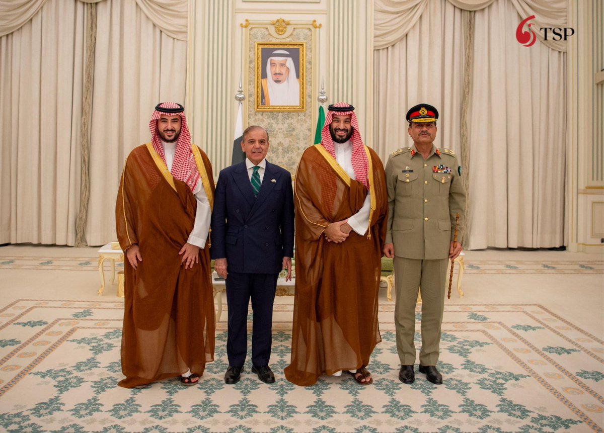 رئيس مجلس علماء باكستان يؤكد: العلاقات السعودية ـ الباكستانية استثنائية وغير قابلة للتفاوض