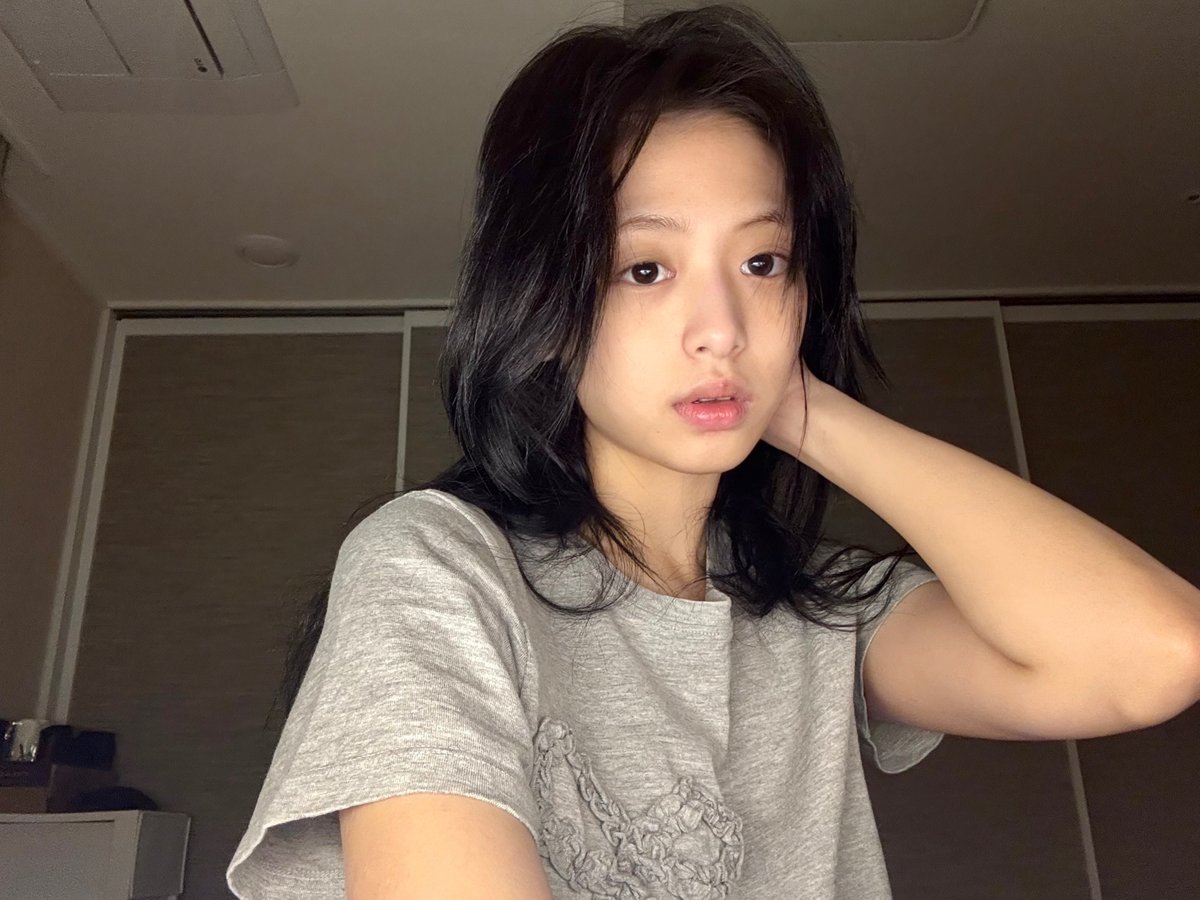 베모나 tweet media