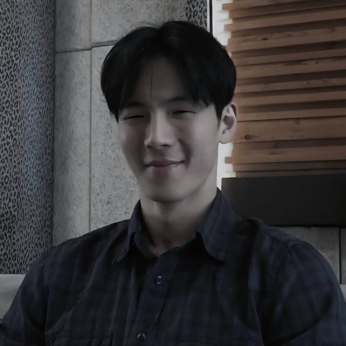 王, 𝐑𝐀𝐍𝐔 tweet media