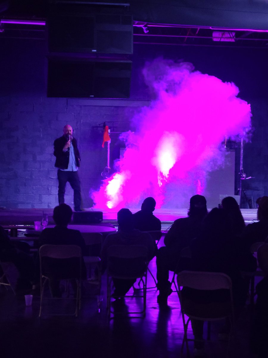 Dennis Grayson tweet media