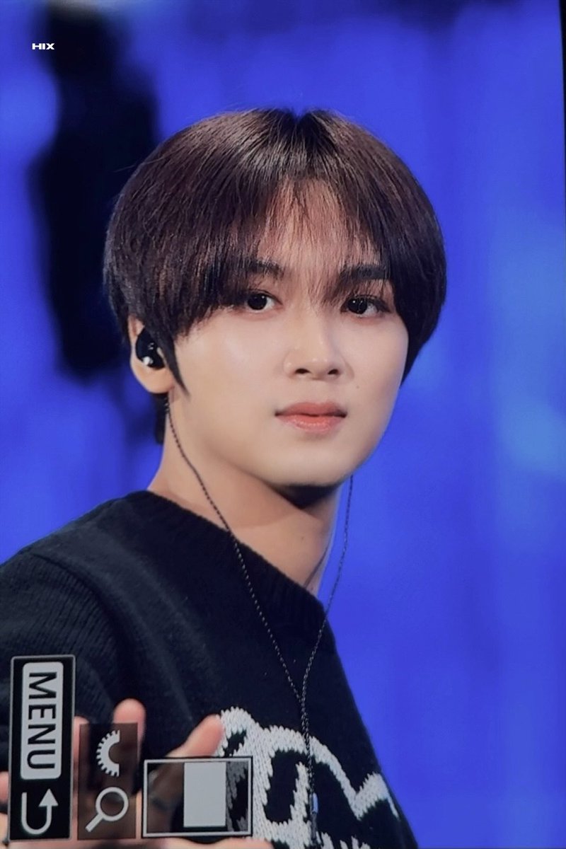 𝙃𝙄𝙓 tweet media