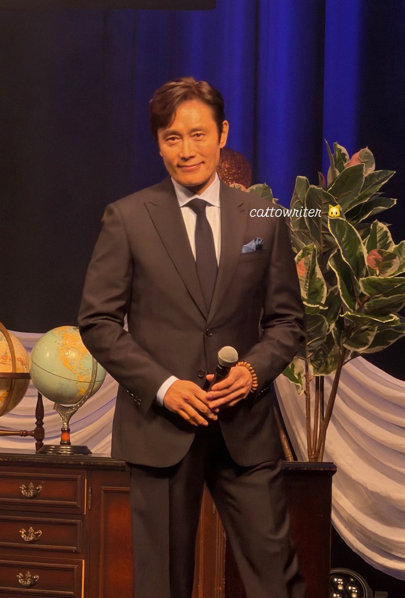 cattowriter🐱 tweet media