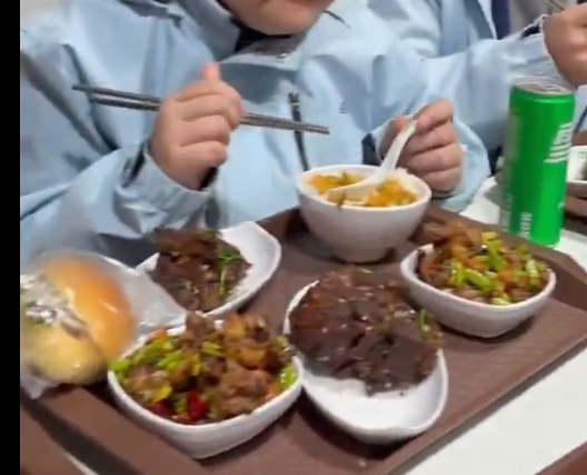 pAndPook 🧢 tweet media