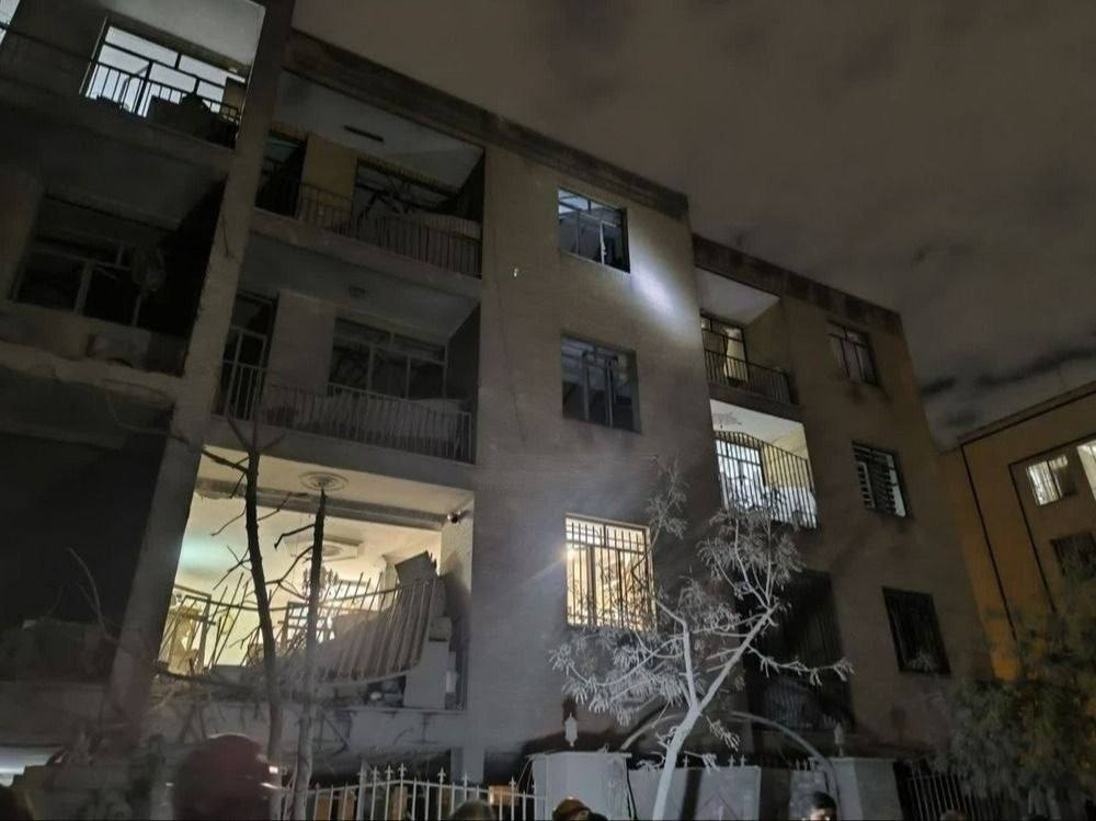 Yumlok01's tweet photo. So, who was eliminated here in southeastern Tehran? Rumors are that it was Mohammad Bagher Ghalibaf, the speaker of the Iranian parliament. I guess we will know soon… https://t.co/zoMryQ68Ab