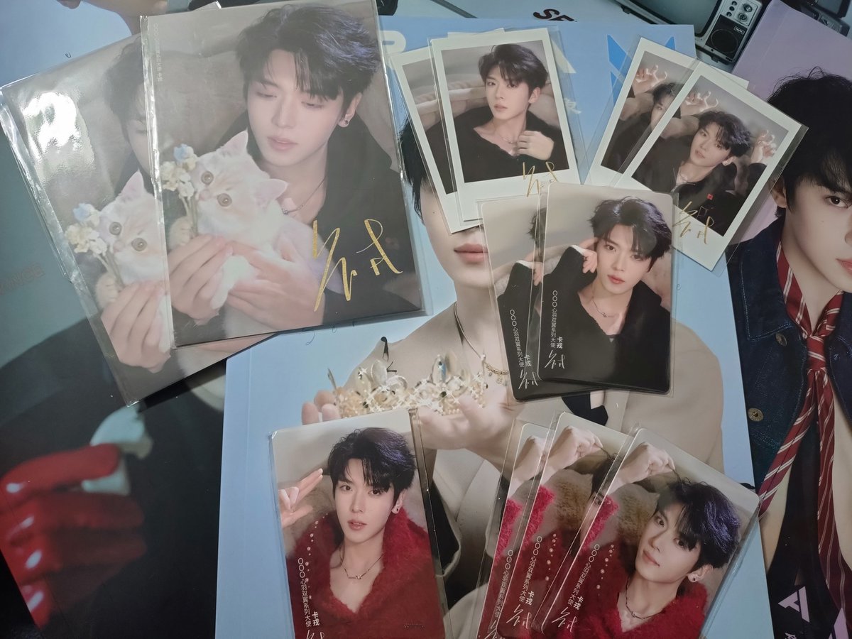 e7🏎️🏁🐯🦈☁️ tweet media