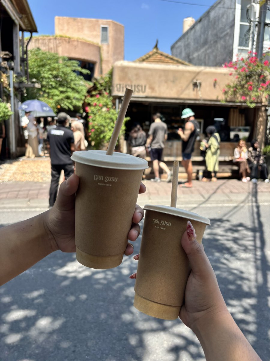 🦋kupu kupu baik. tweet media