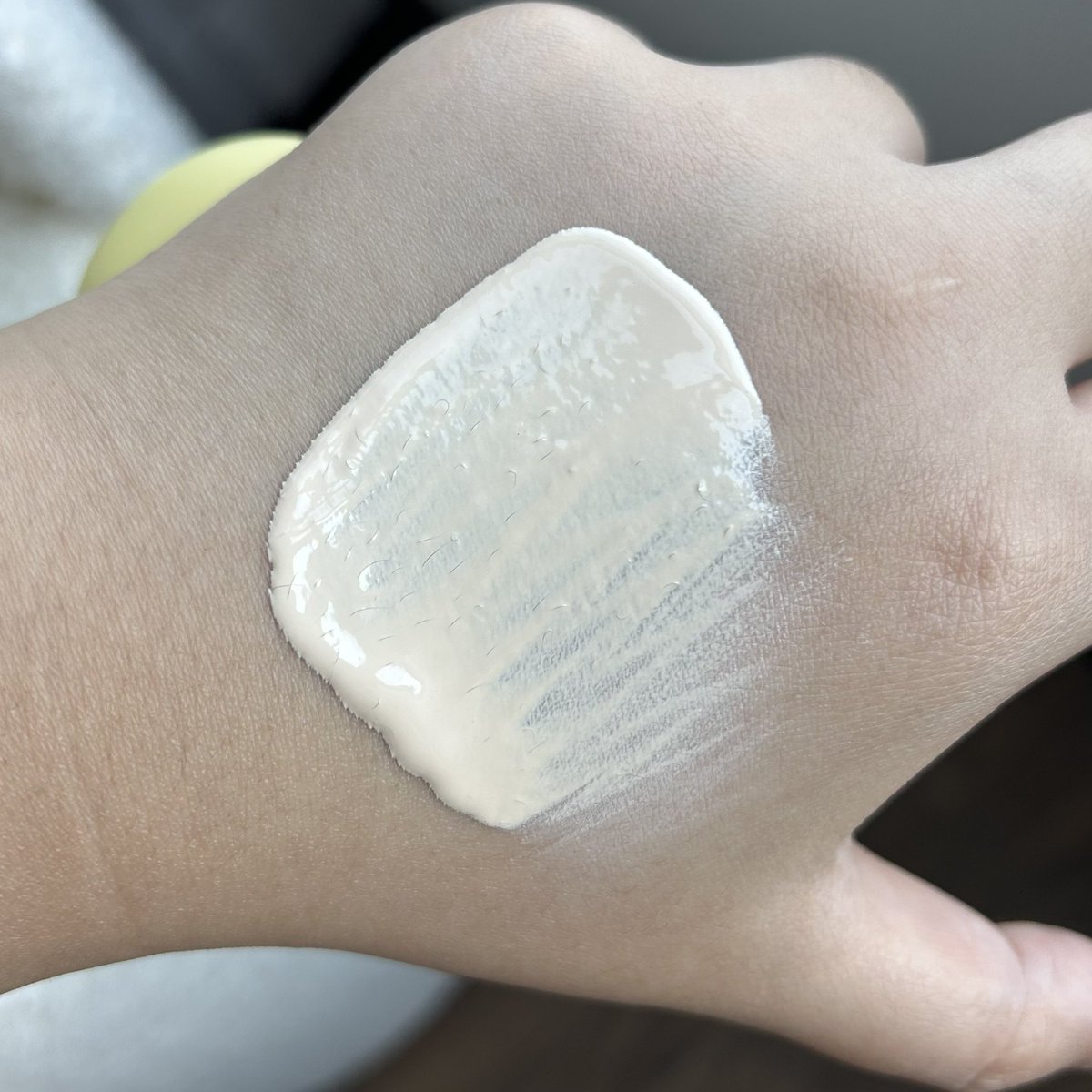 ชอบก็แชร์ tweet media