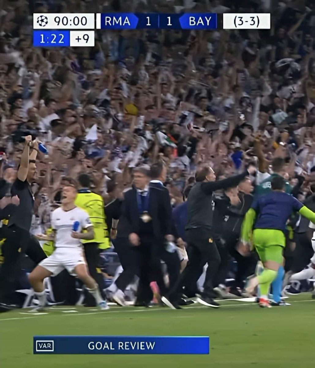 madrid_total2's tweet photo. Joselu logró sacar toda la pasión que se guardó Toni Kroos toda su carrera. 😂🤍 https://t.co/b2ZjKlL2yA