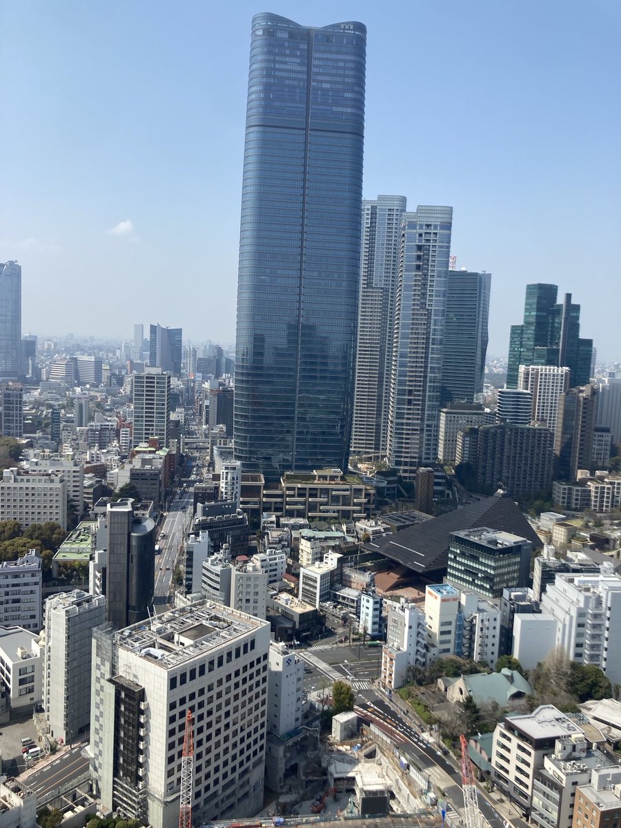 NHS_Japan's tweet photo. Went to the main deck of iconic Tokyo Tower (150 m high) to see the entire city &amp; top off our trip. https://t.co/tWeyTBvXGJ