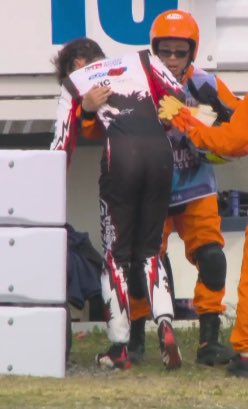 Colapintismo's tweet image. El impacto de Bearman alcanzó los 50g de fuerza de impacto.

Se realizo estudios en el centro medico y solo presenta contusión en la rodilla por el choque.

Vía @GiulyDuchessa