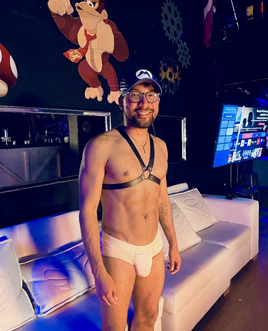 LuUisDav's tweet photo. Qué comodidad la de @sexy69_co @AngelsNPCo 🥵😈 https://t.co/YGZN5ML9oE
