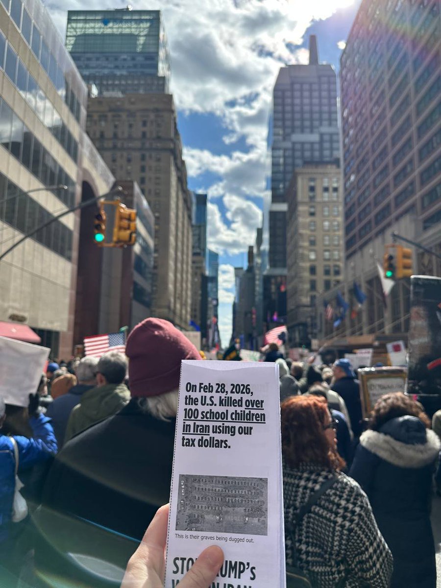 IranVoicesNoWar's tweet photo. From Seattle to New York City, we raised our voices.
For peace. For life.
No War With Iran.
Not in our name.

#NoWarWithIran #HandsOffIran #NoWar #NoKings #Seattle #NewYorkCity #NYC #SeattleProtest #NYCProtest #AntiWar #Peace #StopTheWar #HumanityFirst https://t.co/fRViDZhRkj