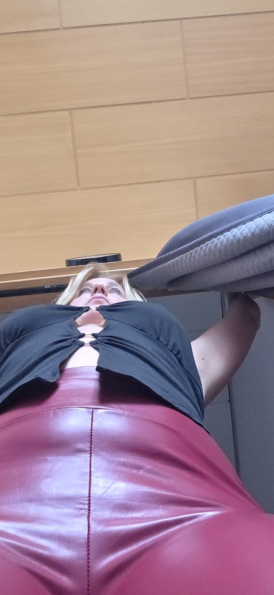 Blonde Versuchung tweet media