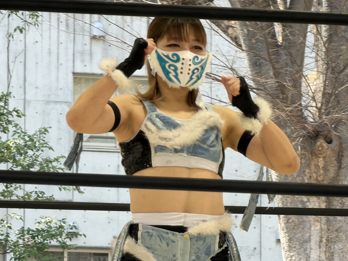 スマックダウン tweet media