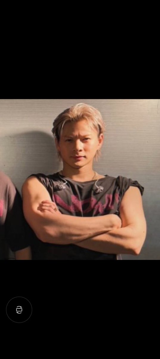 RunPiePurple's tweet photo. #やっぱ平野紫耀
眉間のシワ、腕の筋肉も筋も食い込んだ指もみはいっ、💯 https://t.co/OGDUUFClFA