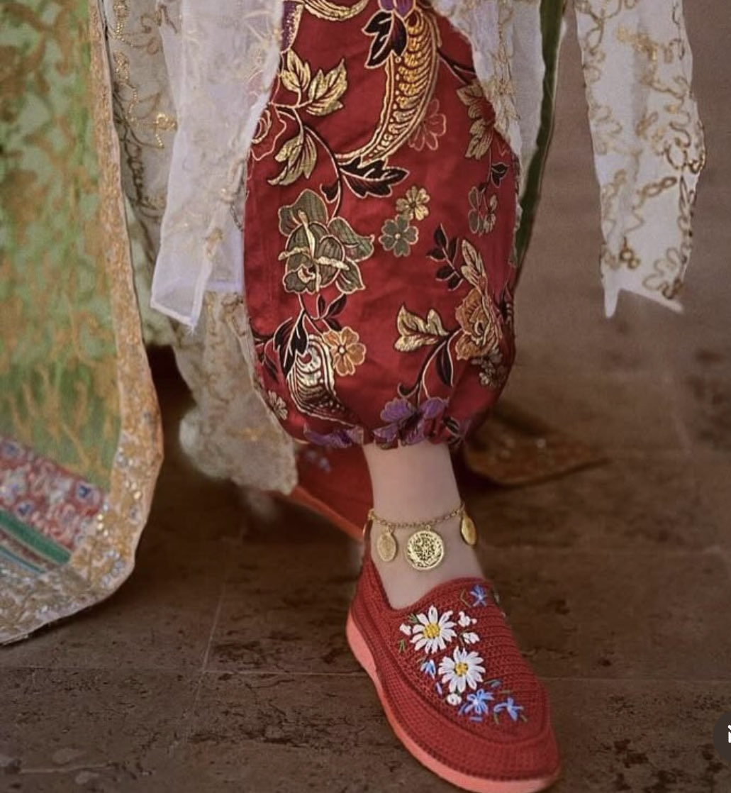 𝐸𝑦𝑙𝑜𝑘𝑒̂ tweet media