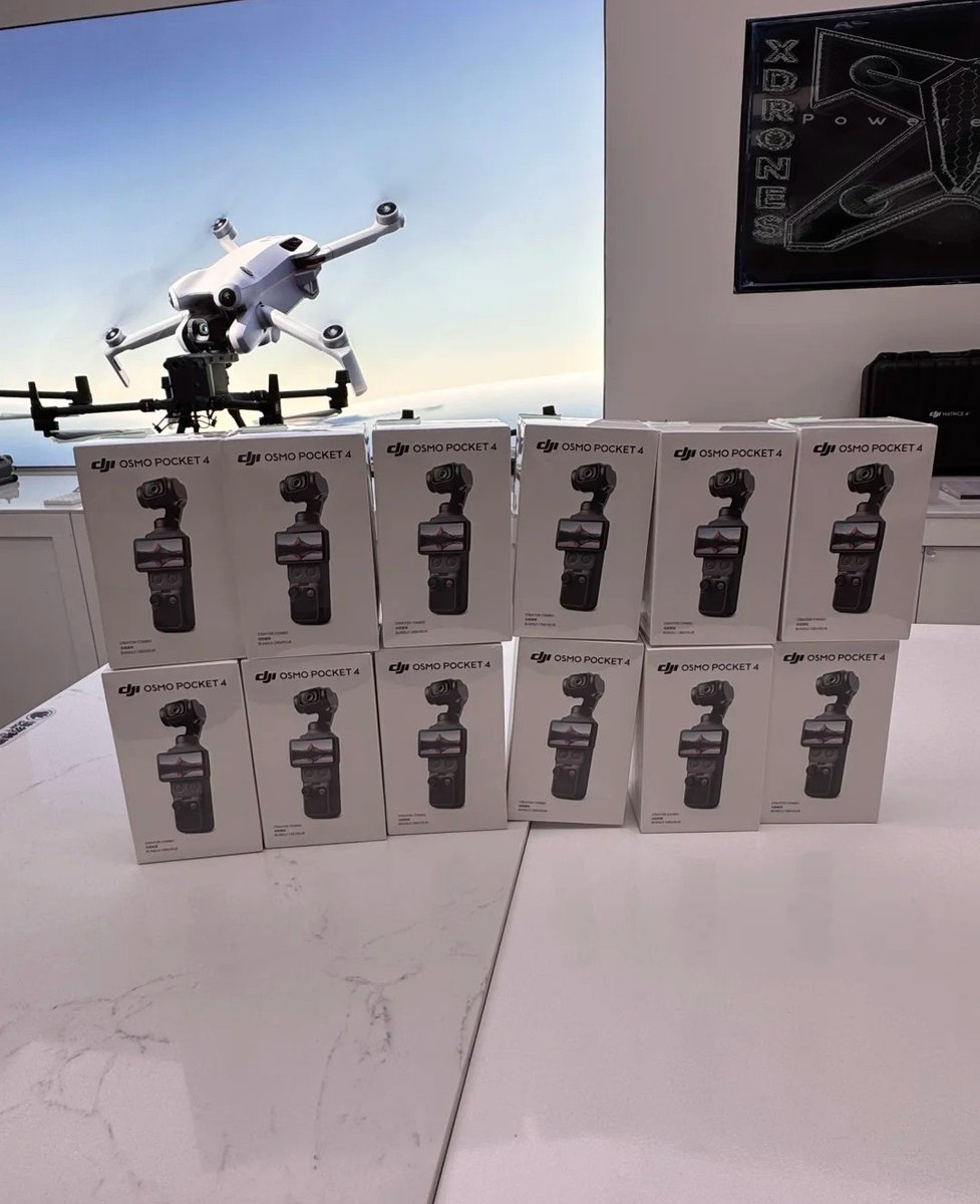 PreFlyTech's tweet image. 1-inch sensor + 50MP
6K 60fps ultra clear
4-axis stabilization
2-inch high-bright screen
AI Tracking 7.0

Create anywhere, capture everything

#OsmoPocket4 #DJI #PocketCamera