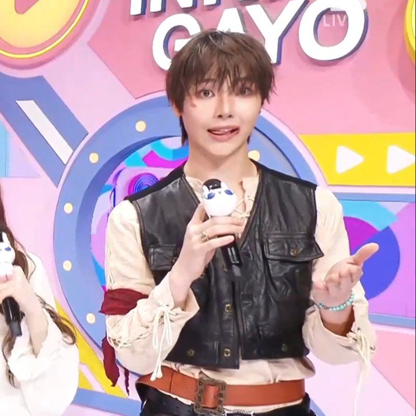 cori ★ tweet media