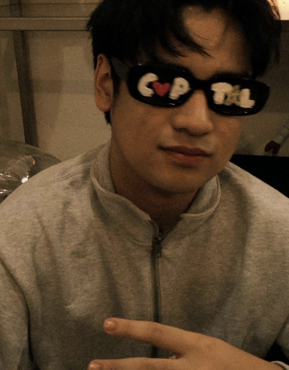 CAPKRYS OFFICIAL tweet media