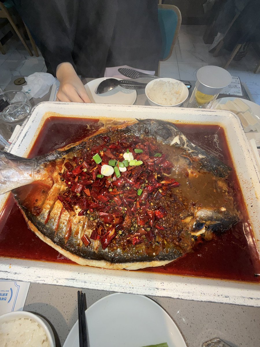 👩🏻‍❤️‍💋‍👩🏼 tweet media