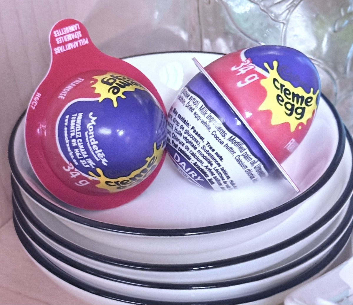 𝜗𝜚 chanel is LIMITED!! tweet media