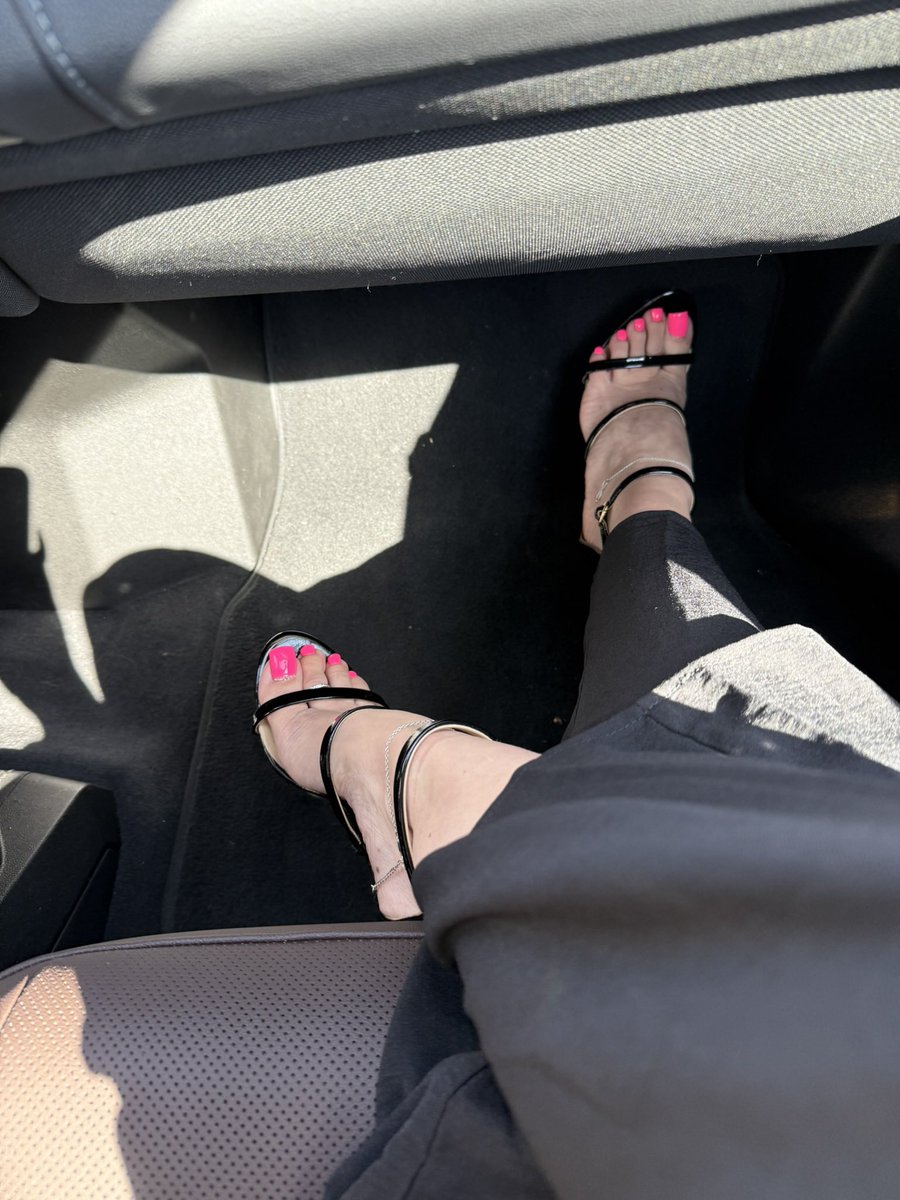 missheels07 tweet media