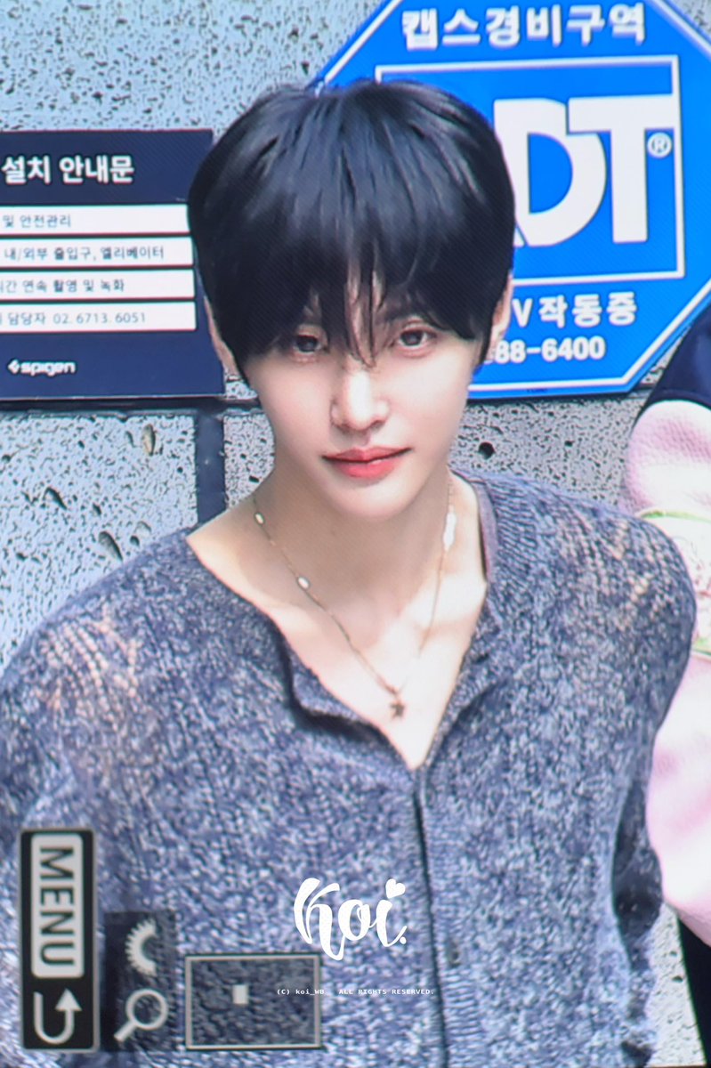 𝒌𝒐𝒊. tweet media