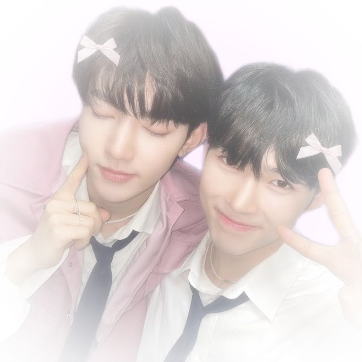 confessionzb2b1's tweet photo. Hi, we are @confessionzb2b1! We would like to announce that if you want to send a message with a requested time, kindly use KST since both admins feel comfortable with it. Thank you. 💖 https://t.co/1mJriQR6Tj