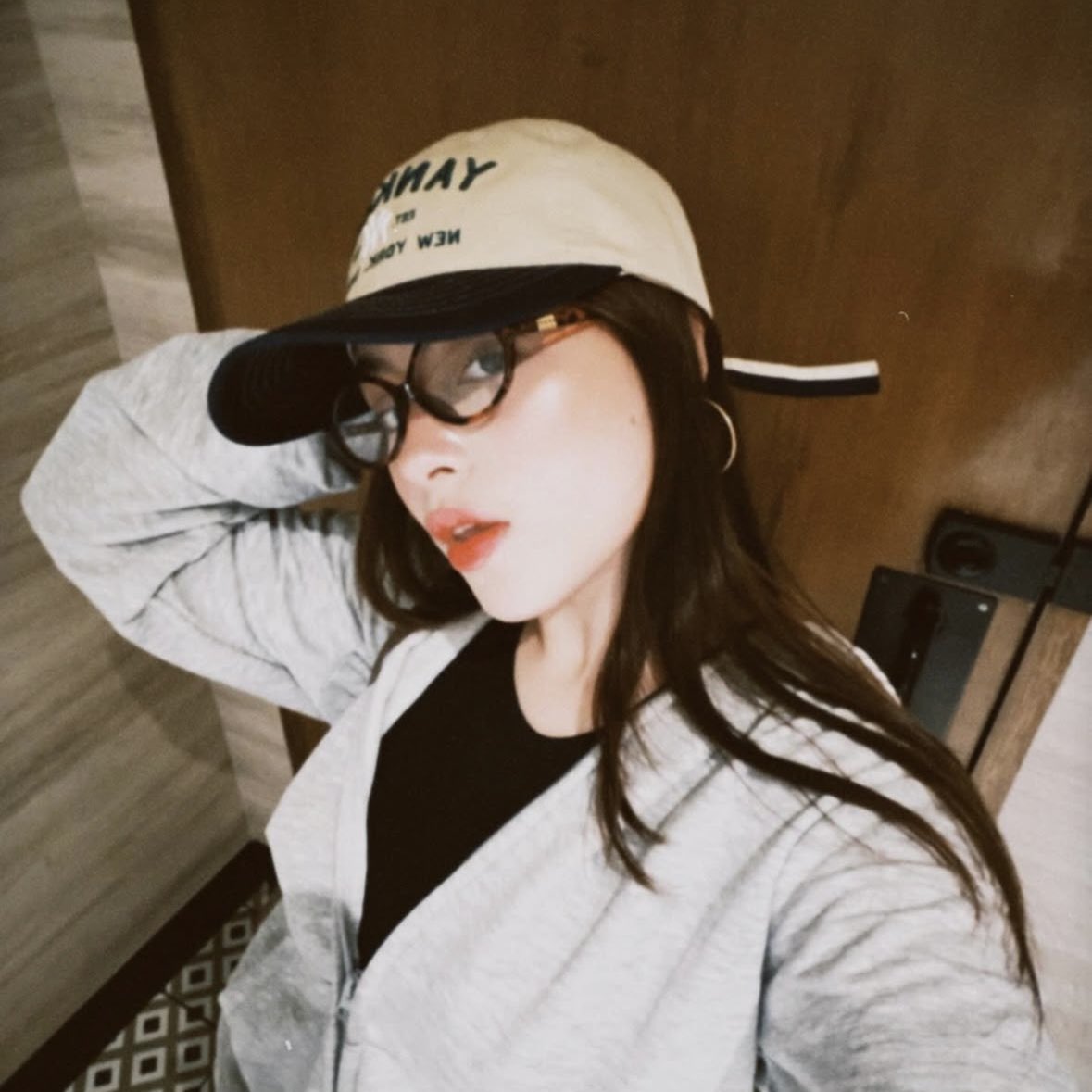 [💛🌞] KRYSTAL’s new ig post! pretty and aesthetic naman this girl!! 🤩

📸: instagram.com/p/DWdTp_5iWmc/…

#KrysQuin | #KrystalMejes