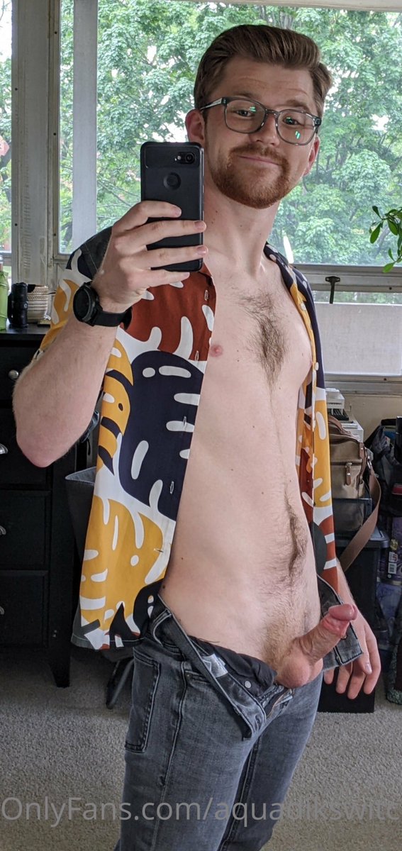 Happy2BeGay tweet media