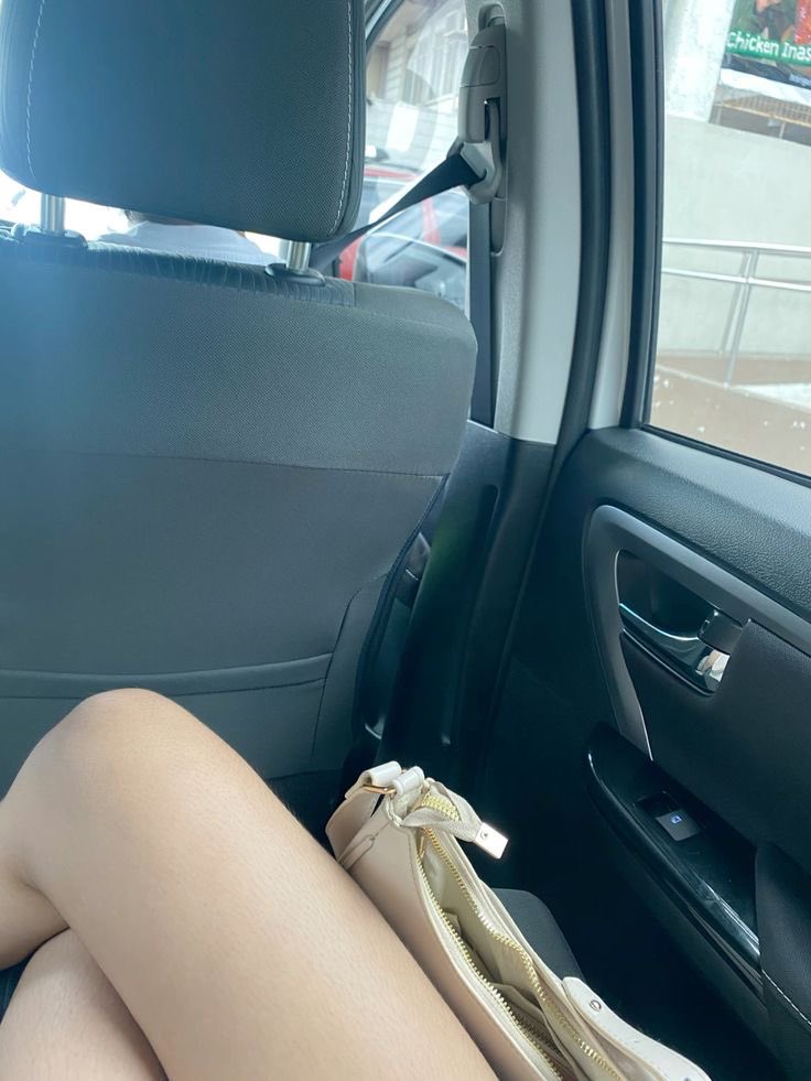 ออม tweet media