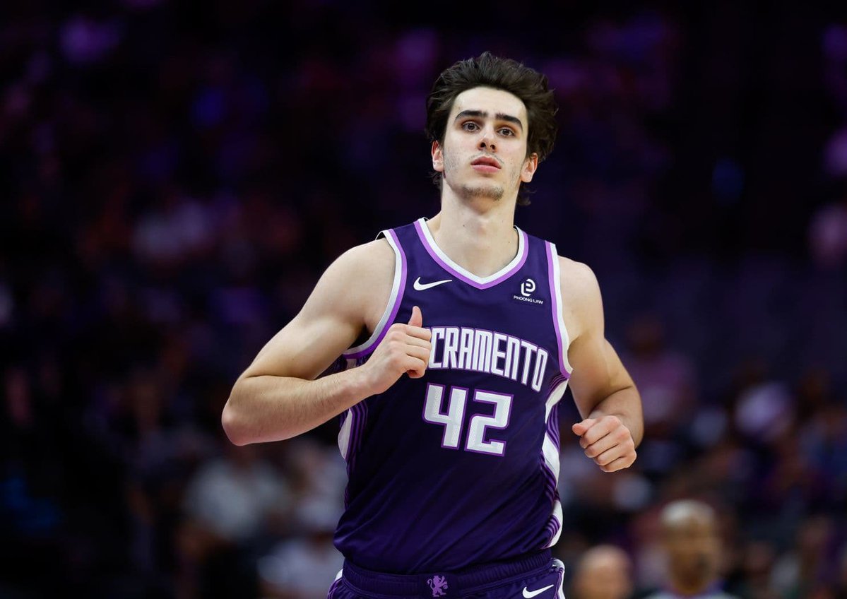 Red 🌶️ tweet media